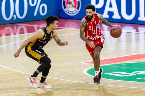 这一优异成 这一优异成