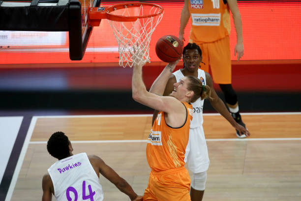 打破桎梏 打破桎梏